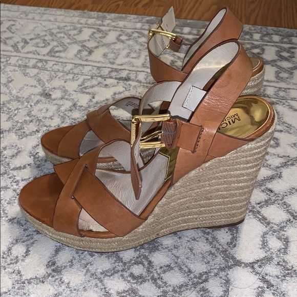 Brown leather wedge - Picture 2 of 8